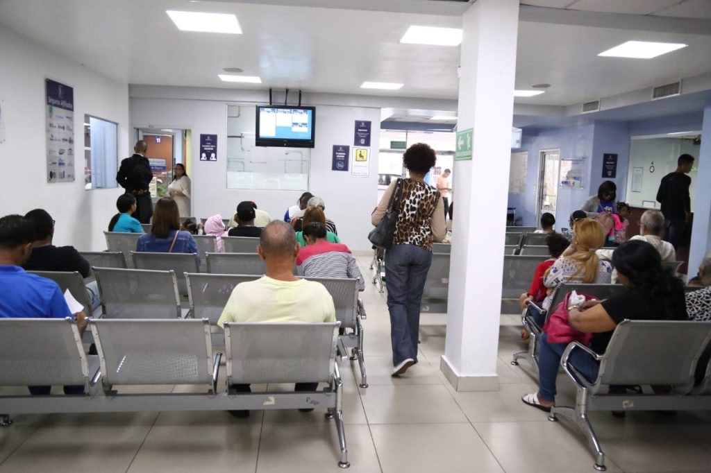La Asociación Dominicana de Rehabilitación ha decido abrir sus instalaciones para dar consultas y terapias, a partir del lunes 18 de mayo.