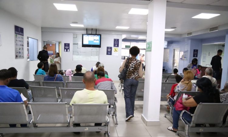 La Asociación Dominicana de Rehabilitación ha decido abrir sus instalaciones para dar consultas y terapias, a partir del lunes 18 de mayo.