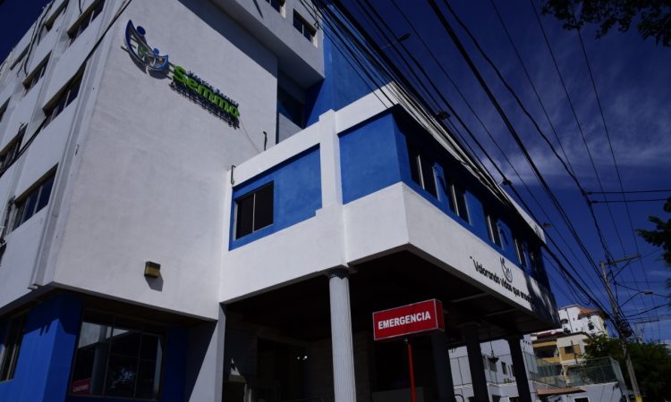 Hospital SEMMA Santo Domingo reinicia Servicios Ambulatorios y exhorta a los usuarios respetar y aplicar medidas preventivas.