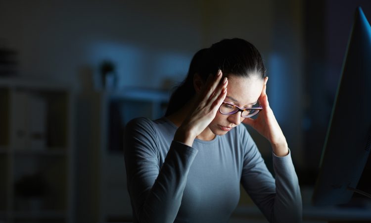 Expertos aseguran: COVID-19 podría generar estrés postraumático