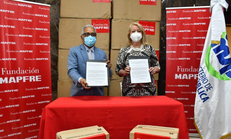 MSP recibe donación de insumos por parte MAPFRE en apoyo a la lucha contra el COVID-19
