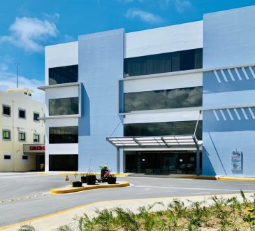 CENTRO MÉDICO PUNTA CANA PARTICIPA EN EL WEBINAR SOBRE PRINCIPIOS Y PRÁCTICAS DE PREVENCIÓN Y CONTROL DE INFECCIONES EN ORGANIZACIONES DE LA SALUD CON ÉNFASIS EN EL COVID-19