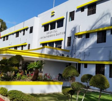 Hospital Salvador B. Gautier reanuda consultas