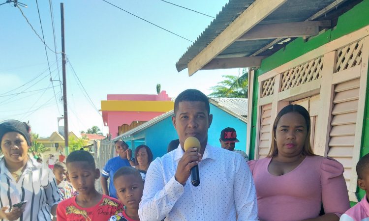 Residentes de Cabral en Barahona exigen al MSP intervenir el municipio
