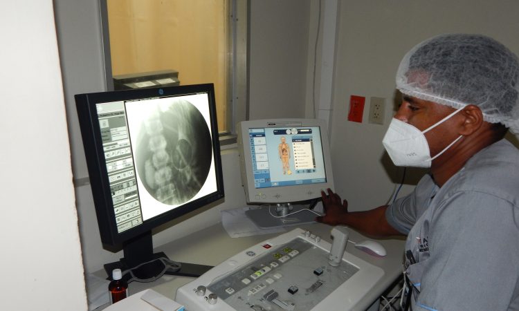 Hospital Pediátrico Dr. Hugo Mendoza se convierte en primer hospital que acredita a sonografistas