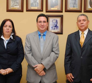 Sociedad de Vacunología: vacunas para Covid-19 podrían tener restricciones