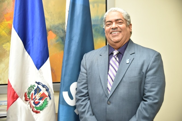 Director del Servicio Nacional de Salud renunció al cargo que ostentaba desde el 2018