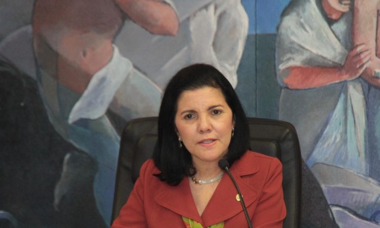 Médicos internos esperan iniciar internado rotatorio el 03 de septiembre luego de 5 meses en pausa
