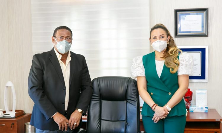 Dr. Edisson Rafael Féliz asumió la dirección del Servicio Regional de Salud Metropolitano