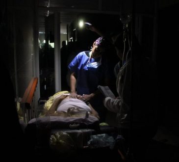 Pacientes de 4 hospitales en riesgo por falla eléctrica