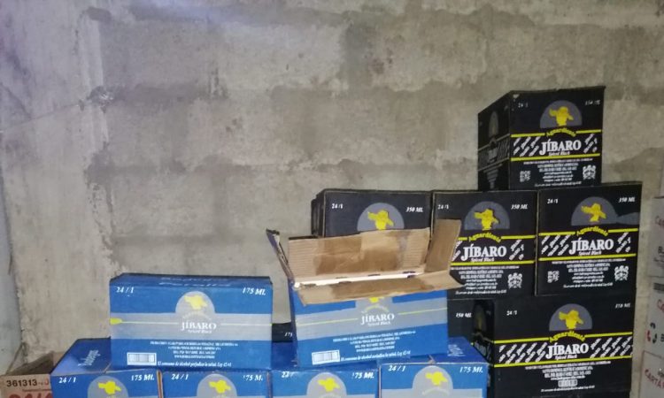 MSP decomisó 3,347 botellas de ron adulteradas en colmados de Santiago el día de ayer MSP decomisó 3,347 botellas de ron adulteradas en colmados de Santiago el día de ayer