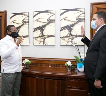 Edisson Féliz designó nuevos directores para los hospitales de Engombe y Las Caobas