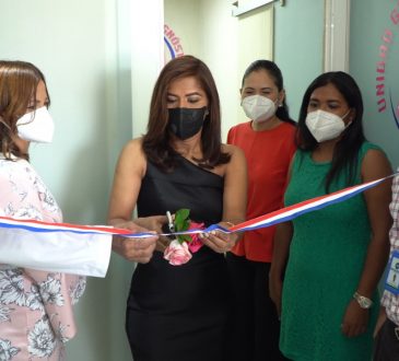 Clínica Cruz Jiminián apertura Unidad de Gastroenterología que cuenta con equipo endoscópico Olympus 190