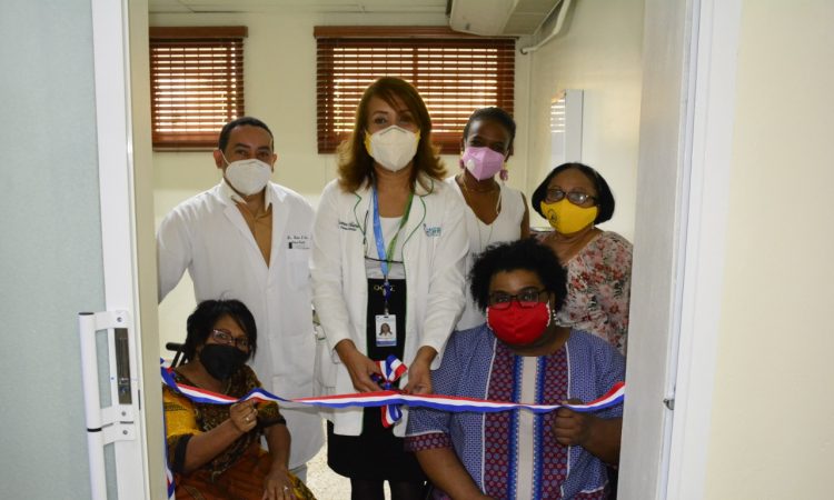 Consultorio ginecológico adecuado para atender a mujeres con discapacidad fue puesto en funcionamiento en el Hospital SEMMA Consultorio ginecológico adecuado para atender a mujeres con discapacidad fue puesto en funcionamiento en el Hospital SEMMA