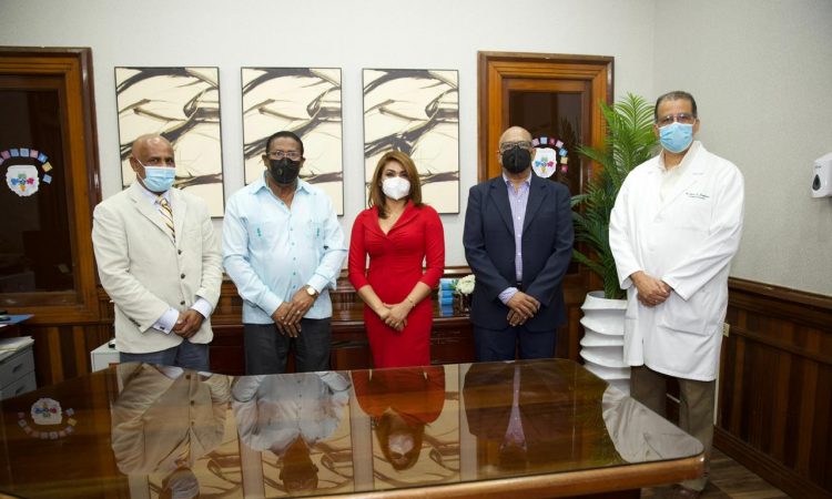 Juramentan directores y subdirectoras hospitales Distrito Nacional y Monte Plata Juramentan directores y subdirectoras hospitales Distrito Nacional y Monte Plata