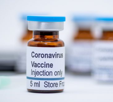 Farmacéuticas firman acuerdo para no acelerar fases de prueba de vacuna contra el Covid-19, así garantizan su inocuidad