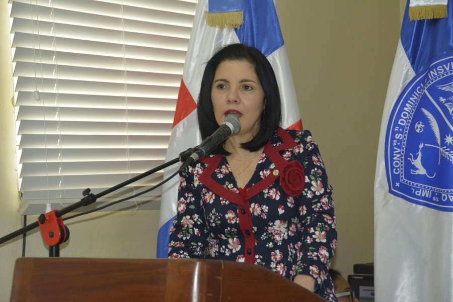 Rosel Fernández: docencia práctica no podrá ser sustituida por la modalidad virtual Rosel Fernández: docencia práctica no podrá ser sustituida por la modalidad virtual