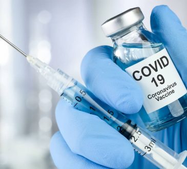 Vacuna contra el Covid-19 para personas vulnerables podría estar lista en diciembre
