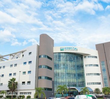 Hospitales no solicitaron aportes económicos para joven víctima de quemaduras por ácido, garantizan cubrir 100% de sus gastos