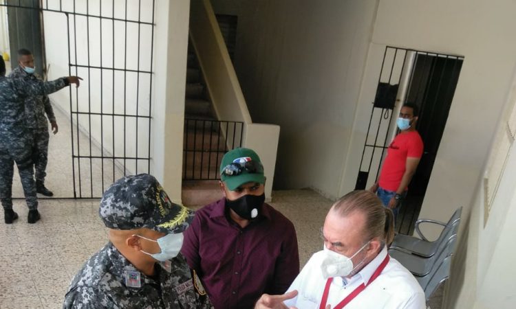 Salud Pública y Prisiones trabajan protocolo para reaperturar visitas a cárceles