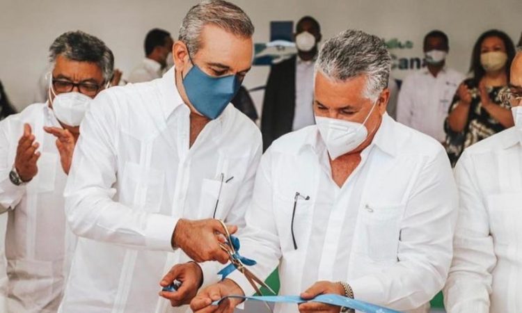 Abinader inauguró nuevo edificio de Artes Médicas en Punta Cana, primer hospital de acreditación internacional