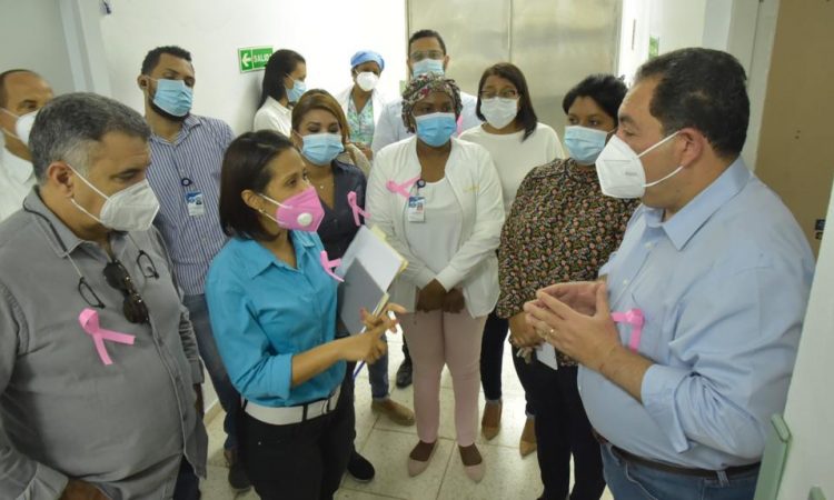 Director SNS supervisa hospitales del Gran Santo Domingo