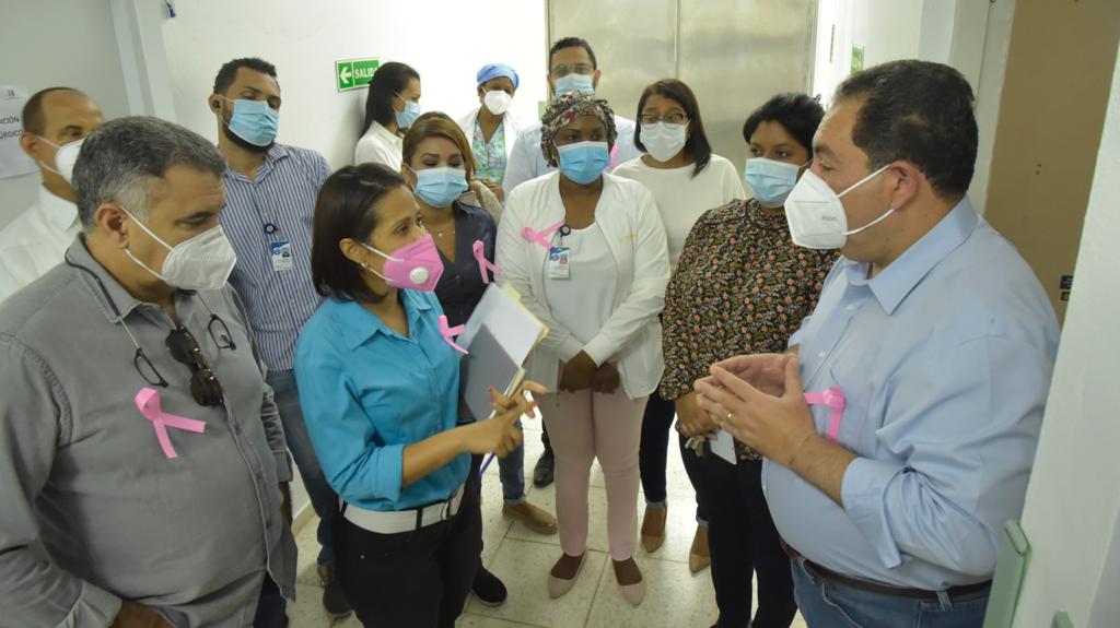 Director SNS supervisa hospitales del Gran Santo Domingo