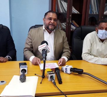 Presidente de Asodomuss: las ARS aumentan sus capitales a costa de negar derechos a sus usuarios