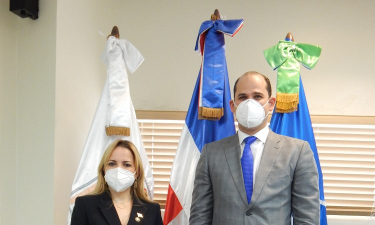 PromeseCal entregó glucómetros, lancetas y tirillas a pacientes pediátricos con diabetes del Hospital Hugo Mendoza