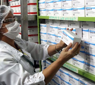 Aunque se cerró local del Programa de Medicamentos de Alto Costo por foco de Covid-19, medicamentos siguen entregándose