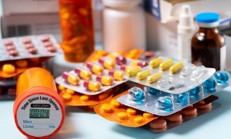 ARAFP propone evaluar tiempo de obtención de registros sanitarios y aboga por una sinergia pública - privada