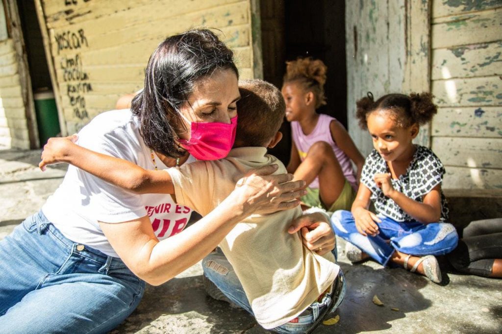 Raquel Arbaje inició trabajos para prevenir y reducir uniones tempranas y embarazos adolescentes Raquel Arbaje inició trabajos para prevenir y reducir uniones tempranas y embarazos adolescentes