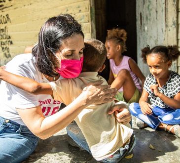 Raquel Arbaje inició trabajos para prevenir y reducir uniones tempranas y embarazos adolescentes