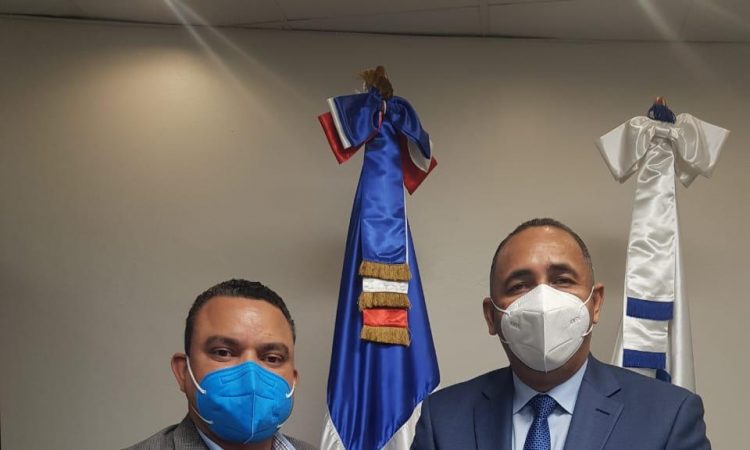Hospital Ney Arias Lora ofrece internet de banda ancha gratuito a usuarios y médicos