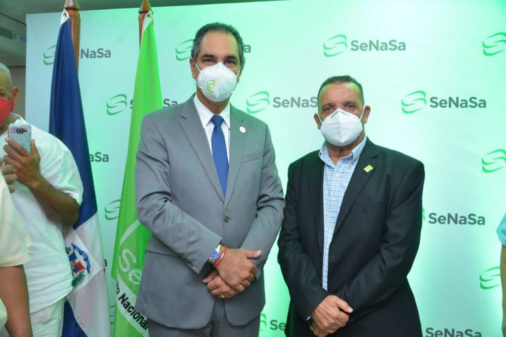 Hipólito Medina es el nuevo subdirector del SeNaSa Hipólito Medina es el nuevo subdirector del SeNaSa
