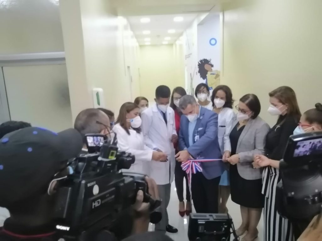Hospital Robert Reid Cabral deja en funcionamiento unidad atención adolescentes Hospital Robert Reid Cabral deja en funcionamiento unidad atención adolescentes