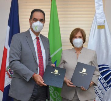 Artistas y miembros del MINC serán suscritos al SeNaSa