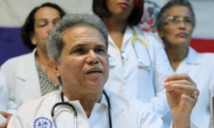 CMD pidió cobertura total del costo de la vacuna COVID-19 para ciudadanos sin seguro médico CMD pidió cobertura total del costo de la vacuna COVID-19 para ciudadanos sin seguro médico