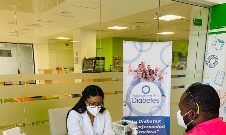 Centro Médico Punta Cana destacó protagonismo de enfermeros en la detección y prevención de la diabetes Centro Médico Punta Cana destacó protagonismo de enfermeros en la detección y prevención de la diabetes