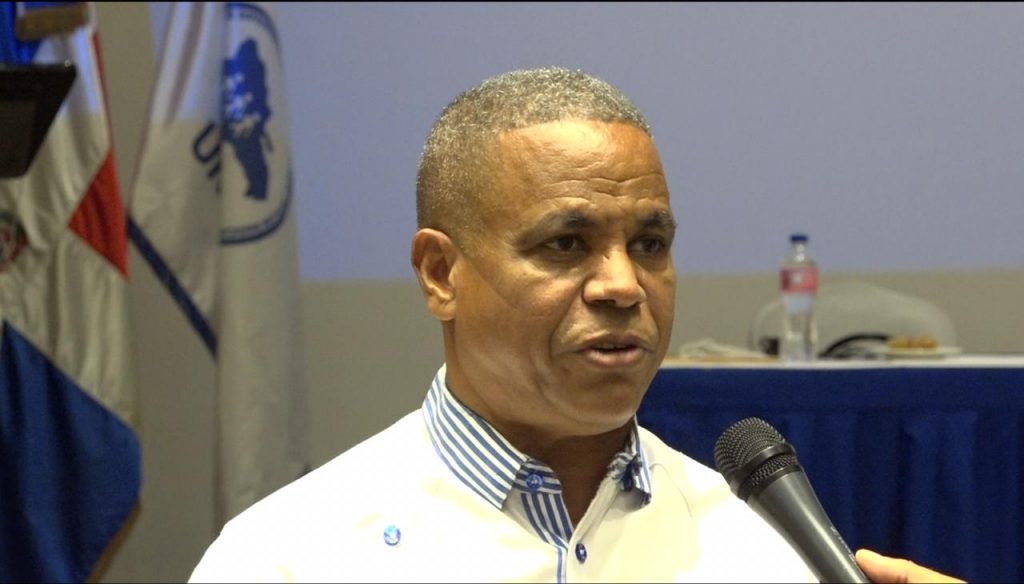 UNASED-CNTD hará cumplir aumento salarial prometido por Luis Abinader y otros beneficios para el gremio