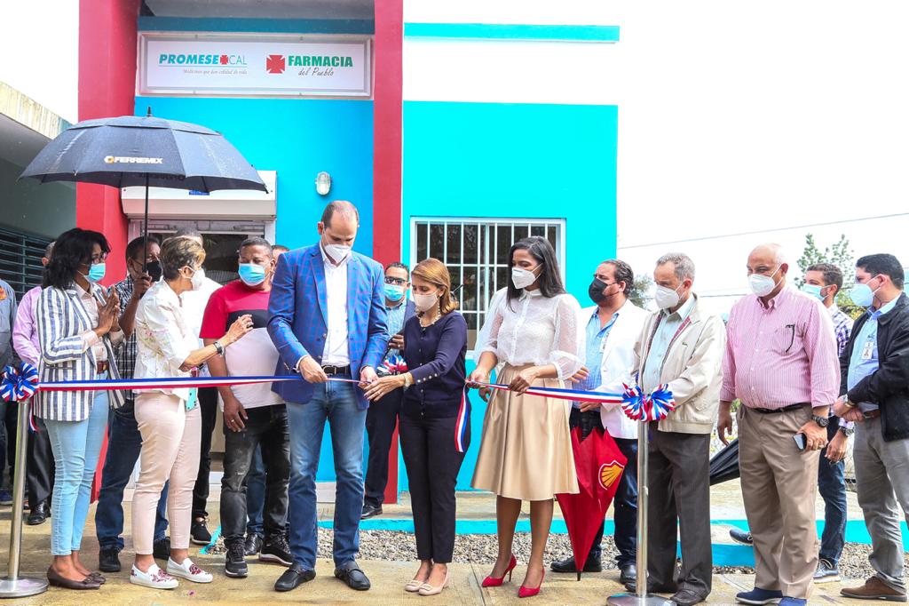 Promese/Cal inauguró nuevas instalaciones de “Farmacias del pueblo” a nivel nacional