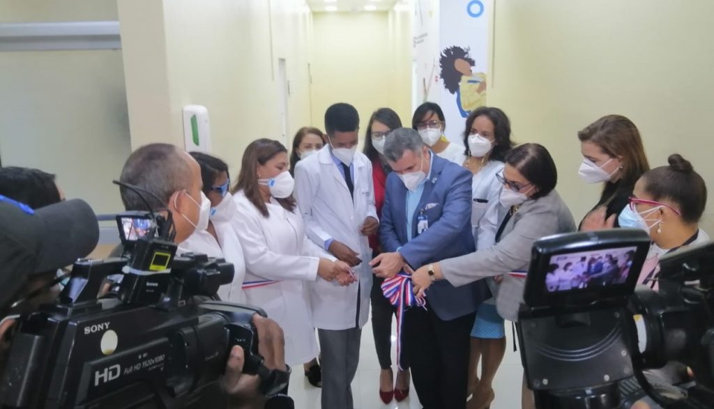 Hospital Reid Cabral activó unidades de atención integral para adolescentes