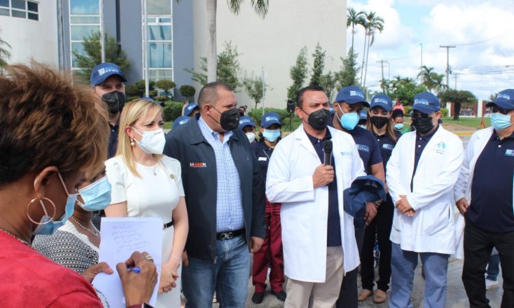 Hospital Ney Arias Lora activó operativo navideño para prevención ante accidentes viales Hospital Ney Arias Lora activó operativo navideño para prevención ante accidentes viales