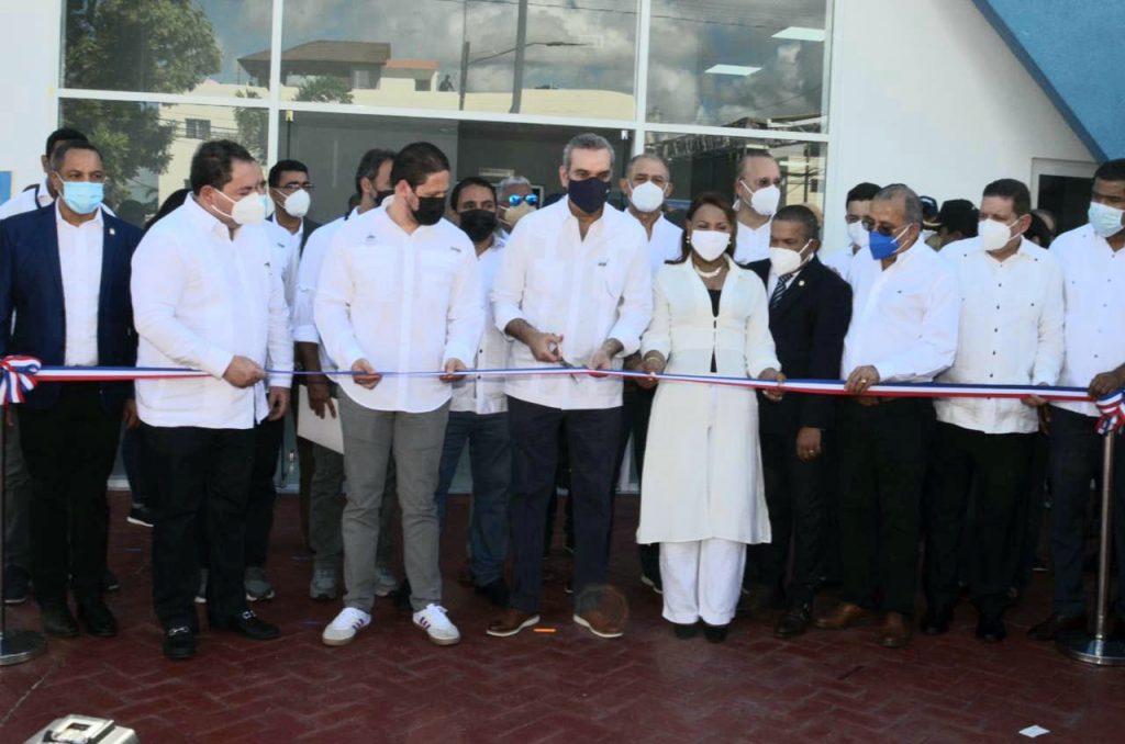 Dos nuevos centros de salud fueron instalados en Bonao