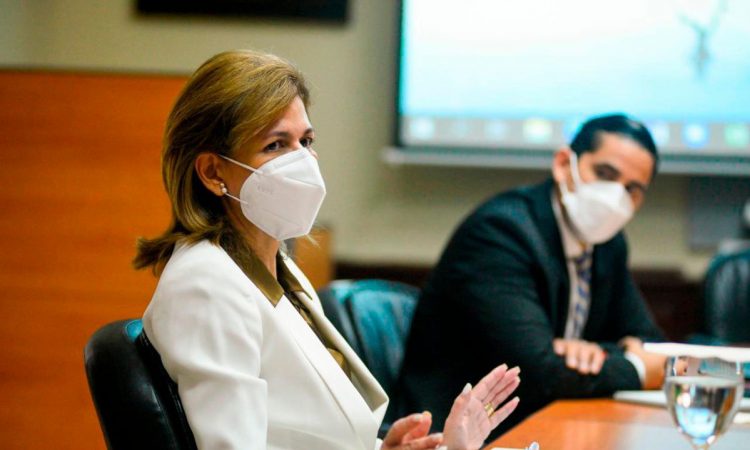 CMD rechazó al gabinete de salud como única fuente que informe el desarrollo del COVID-19 CMD rechazó al gabinete de salud como única fuente que informe el desarrollo del COVID-19