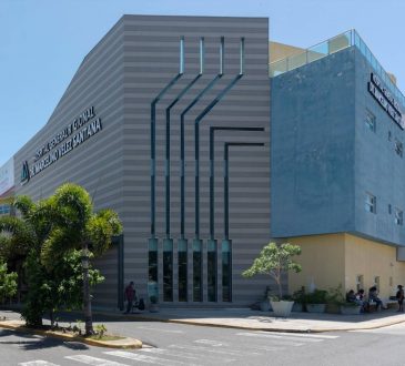 Hospital Marcelino Vélez Santana dispone del 50% de sus camas para pacientes con COVID-19