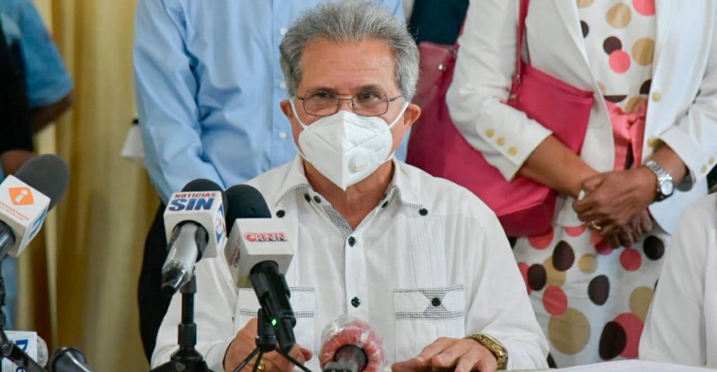 CMD solicitó al MSP cancelar pago de 400 médicos que trabajan en el programa COVID-19