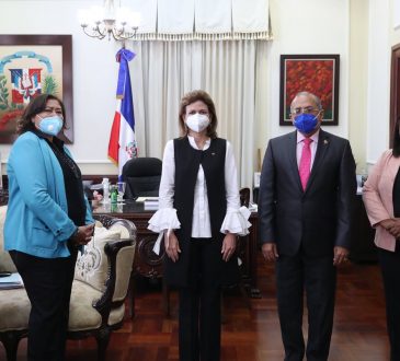 CODOPENF solicitó a Luis Abinader reivindicaciones con el personal de enfermería