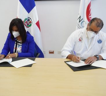 INCART y Centro de Gastroenterología firmaron compromiso para ofrecer atención especializada a pacientes oncológicos