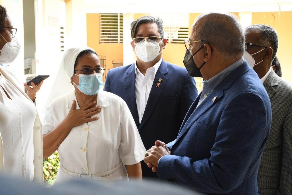 Plutarco Arias realizó supervisión de los servicios de salud en San Cristóbal